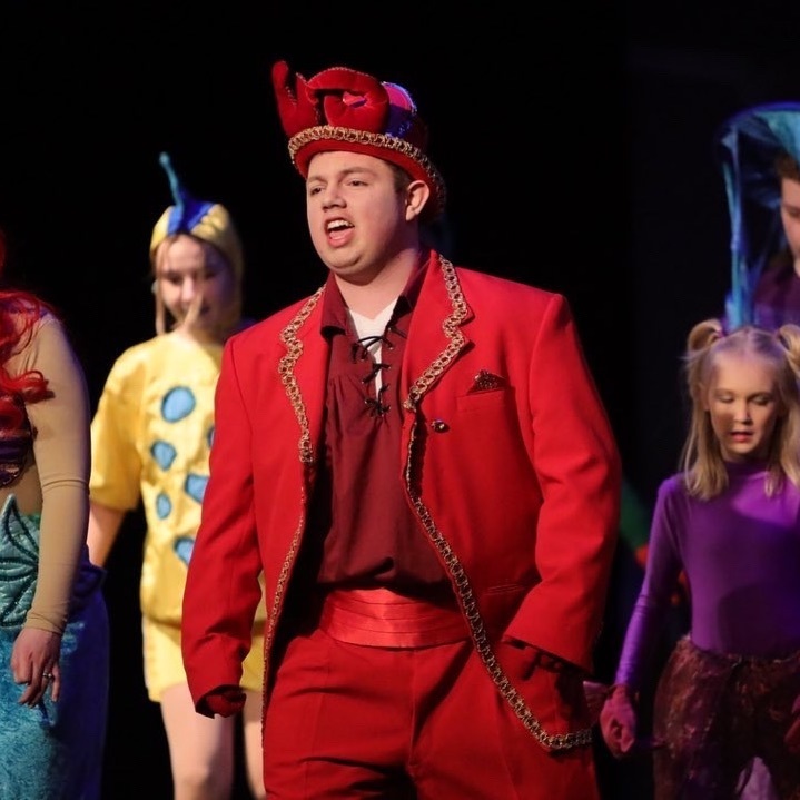 Sebastian and a host of fish sing Under the Sea